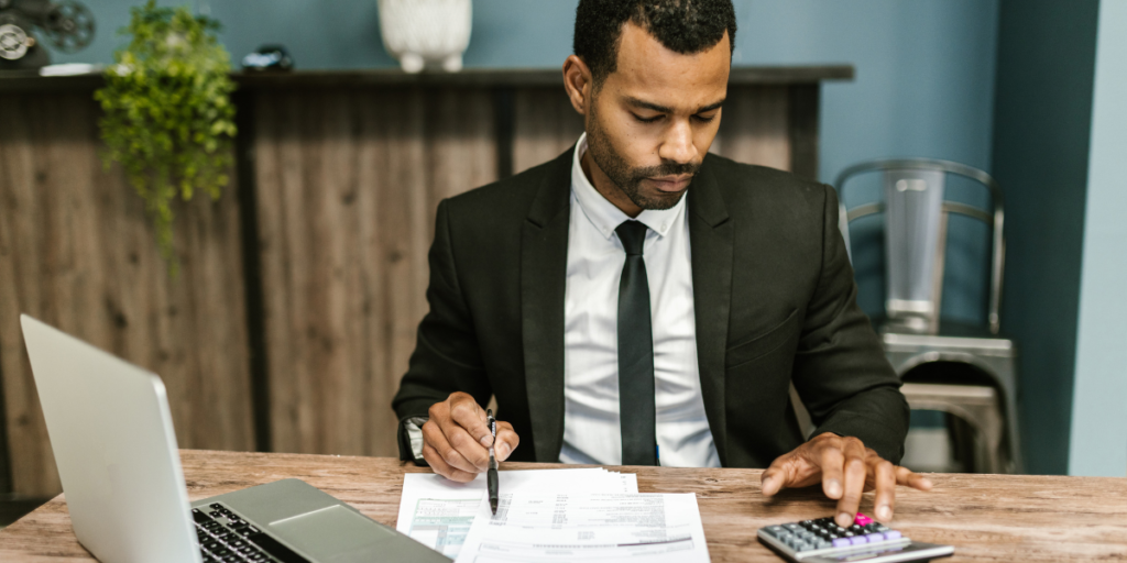 Contabilidade quantos anos de faculdade e o que você aprende na graduação